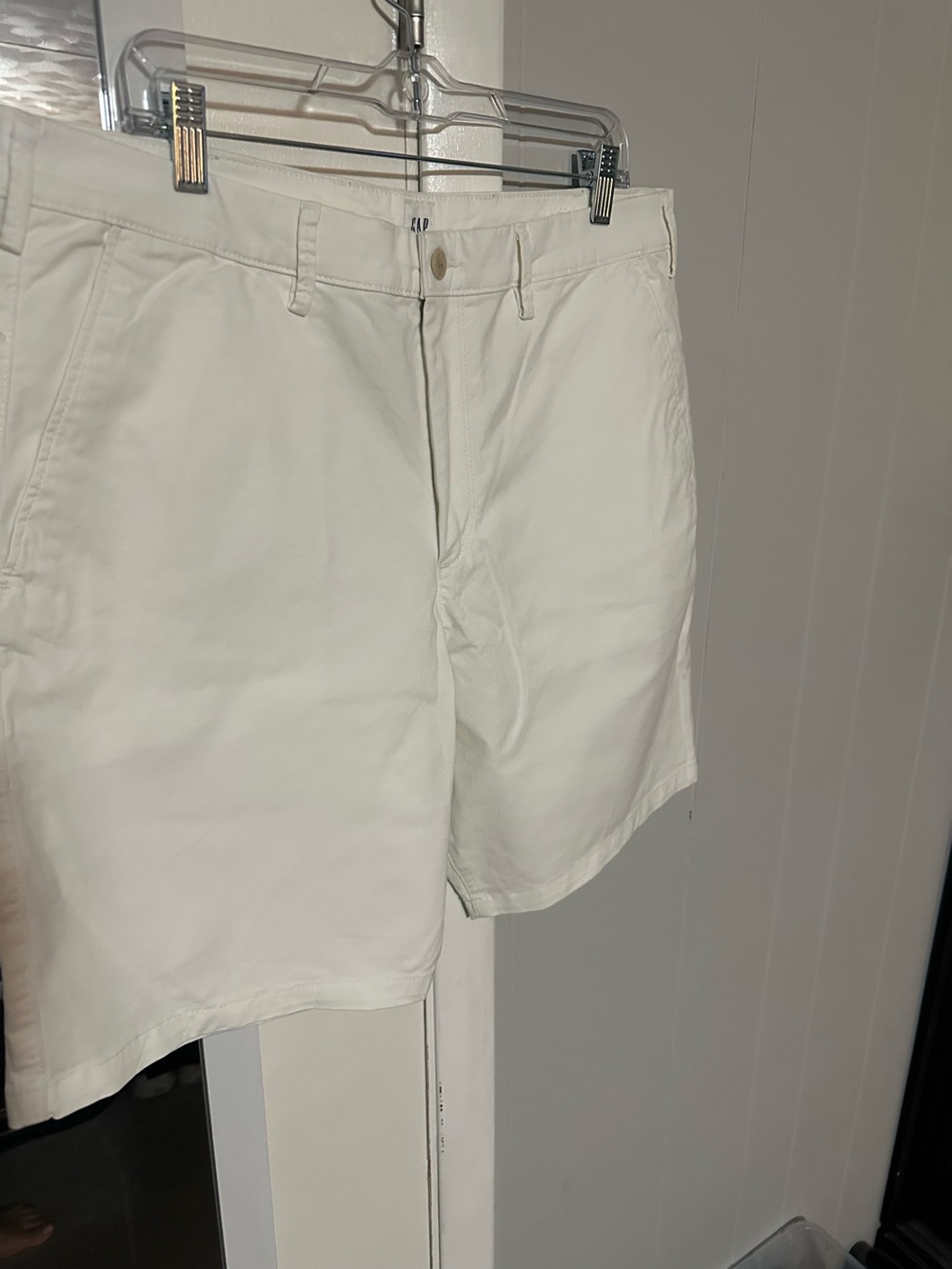 Men's GAP White Classic Chino Shorts